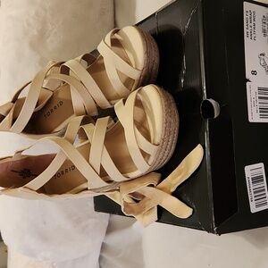 Torrid ankle wrap platform sandals NIB